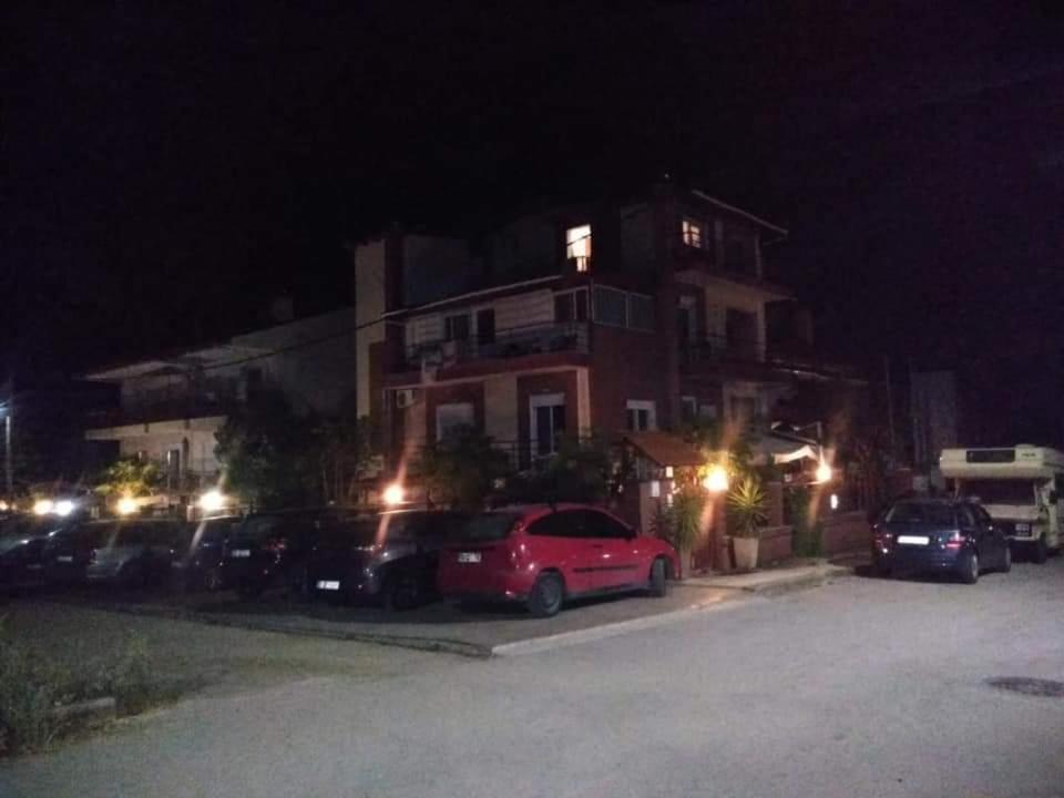 Blue Moon Accommodation Nea Michaniona Eksteriør bilde